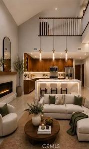 142 N Vermont Ave APT B