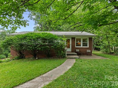53 Merion Dr