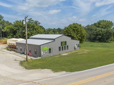 2052 Central Blvd