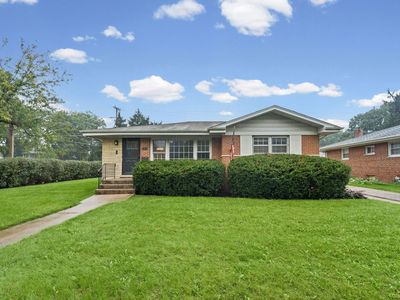 Property at 602 N Drury Ln, Arlington Heights, IL