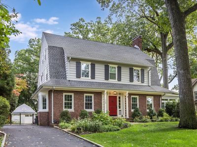 115 Forest Ave