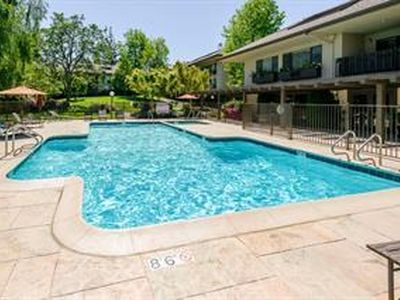 2140 Santa Cruz Ave APT A207