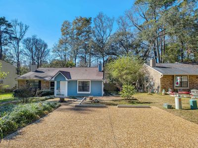 339 Whetherbine Way E