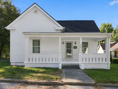414 Adams St