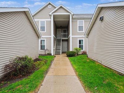 1492 Fox Pointe Cir
