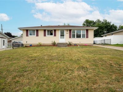 Property at 3443 Bethford Dr, Blasdell, NY