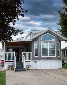 5208 Saratoga Ln