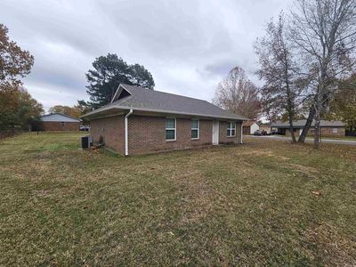 10 Meadowlark Dr