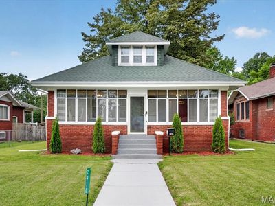 2910 W Main St