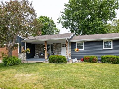806 Rosehill Rd