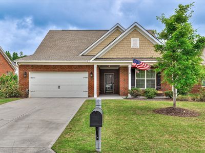 122 Fitzsimmons Dr