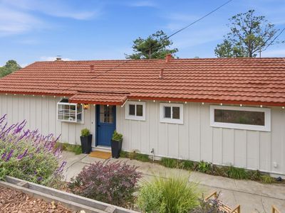 3 Garden Ln