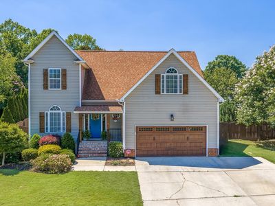 302 Crossvine Way