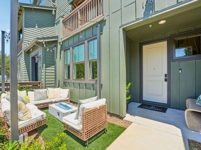 206 Pippin Court