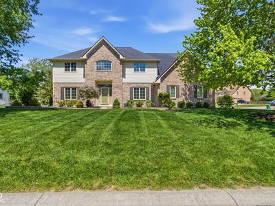 129 E Laredo Way N