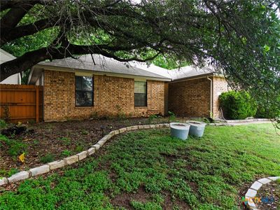 302 W Anderson Ave