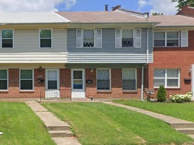 Property at 1001 Pine St, Saint Charles, MO