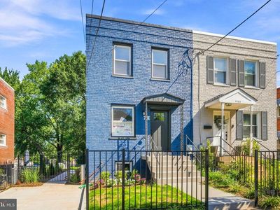1130 46th Pl SE