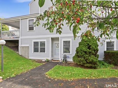 Property at 55 Mill Plain Road #32-1, Danbury, CT