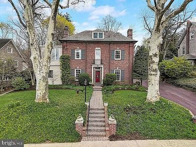 307 Waring Rd