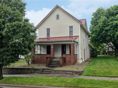 Property at 276 Factory St NE, Sugarcreek, OH