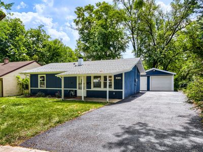 1818 Sauk Trl