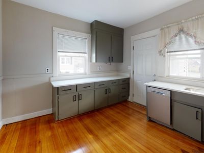 139-141 Edenfield Ave