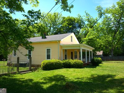 88 Old Macon Rd