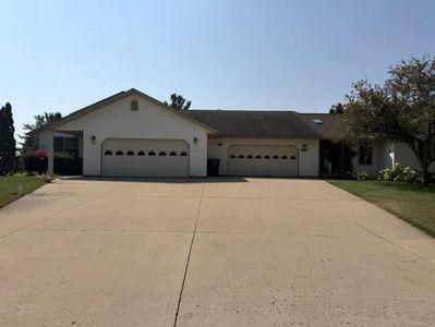 1511-1513 JONATHANS COURT