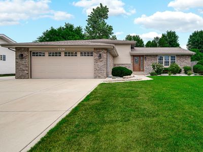 1526 Clover Ln