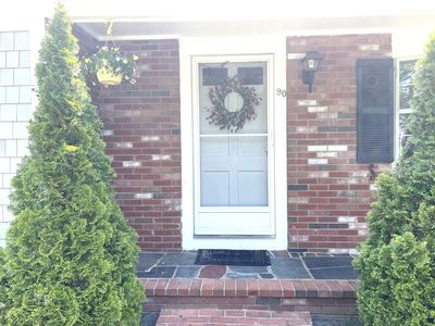 90 Castlewood Circle