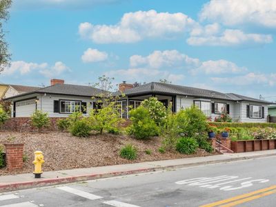 207 Rogers Ave