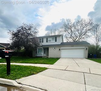Property at 21059 Tiffany Dr, Woodhaven, MI