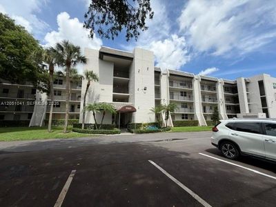 9460 Poinciana Pl APT 310