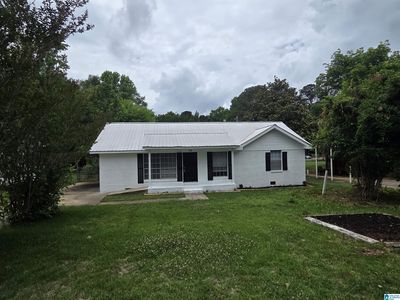 908 S Hammett Ave