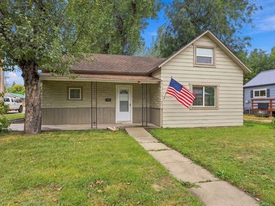 Property at 1070 Elkhorn St, Belle Fourche, SD
