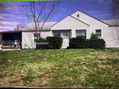1325 NE Marvin Ct