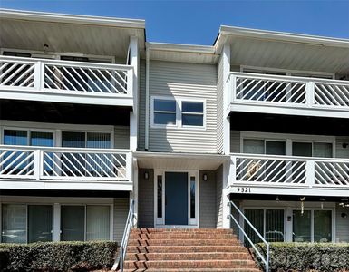 9521 Shannon Green Dr APT C