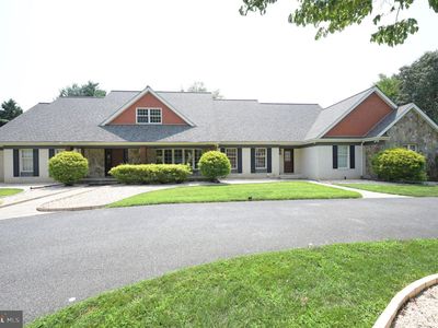 50 Elizabeth Ave