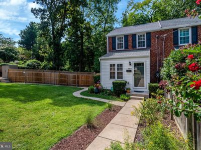 Property at 5910 Edgehill Dr, Alexandria, VA