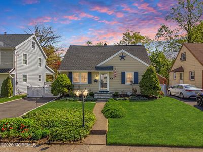 44 Bromley Place