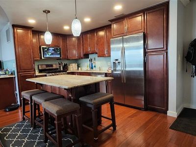 555 North Ave APT 11E