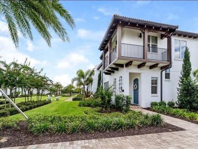 8873 Fountain Palm Aly