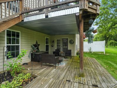 3749 Whisper Creek Dr