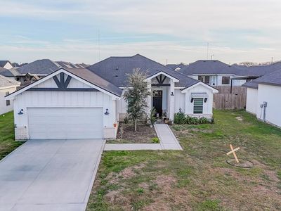 213 Janet Cir N