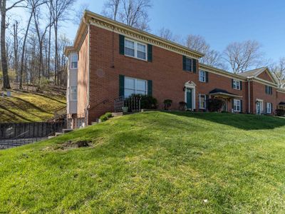 518 Shearwood Forest Dr