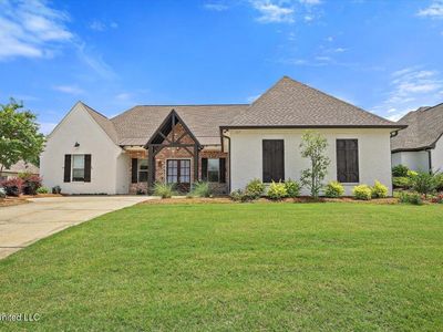 327 River Forest Ln