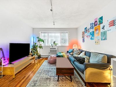 104 Trowbridge St APT 4