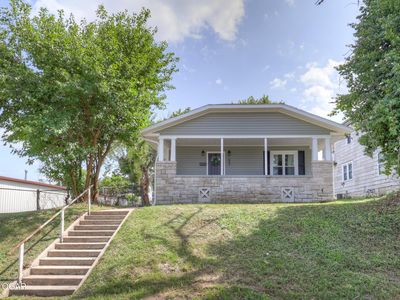 808 W Central Ave