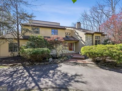 11 Silver Lake Dr
